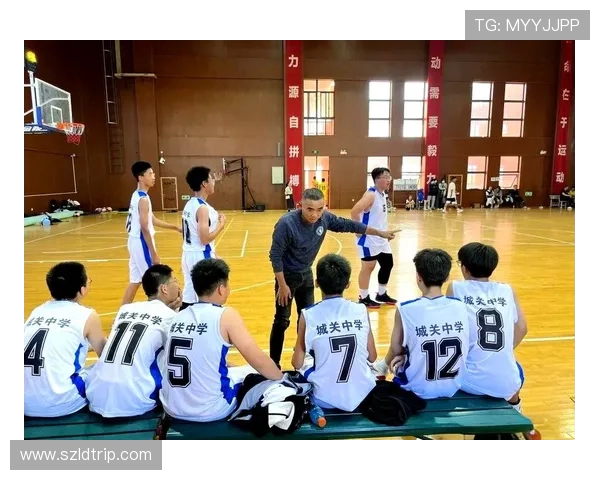 以篮球为纽带凝聚青春力量共筑拼搏梦想的激情赛场