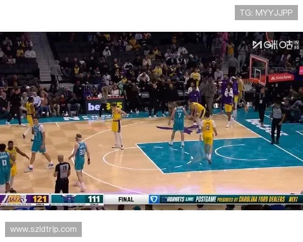 08年湖人对阵黄蜂的经典对决回顾与赛季精彩瞬间分析