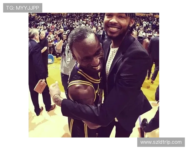 2010年湖人队与爵士队第二场激战回顾与精彩瞬间分析