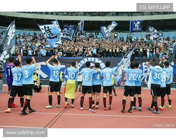 天津权健与上海申花激战正酣谁将赢得这场中超焦点之战